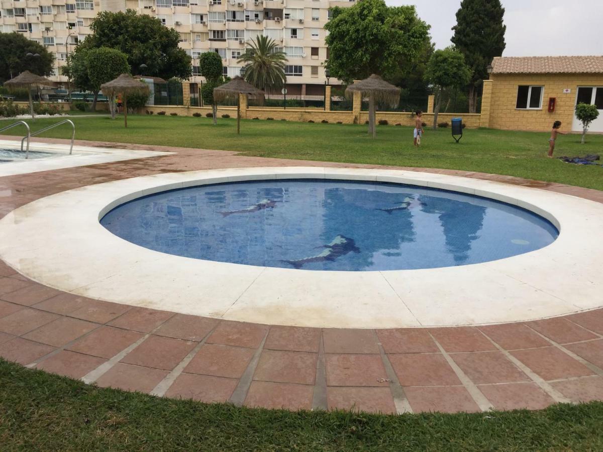 Apartamento Cerca De La Playa Y Campo De Golf Con Piscina Apartamento Torremolinos Exterior foto